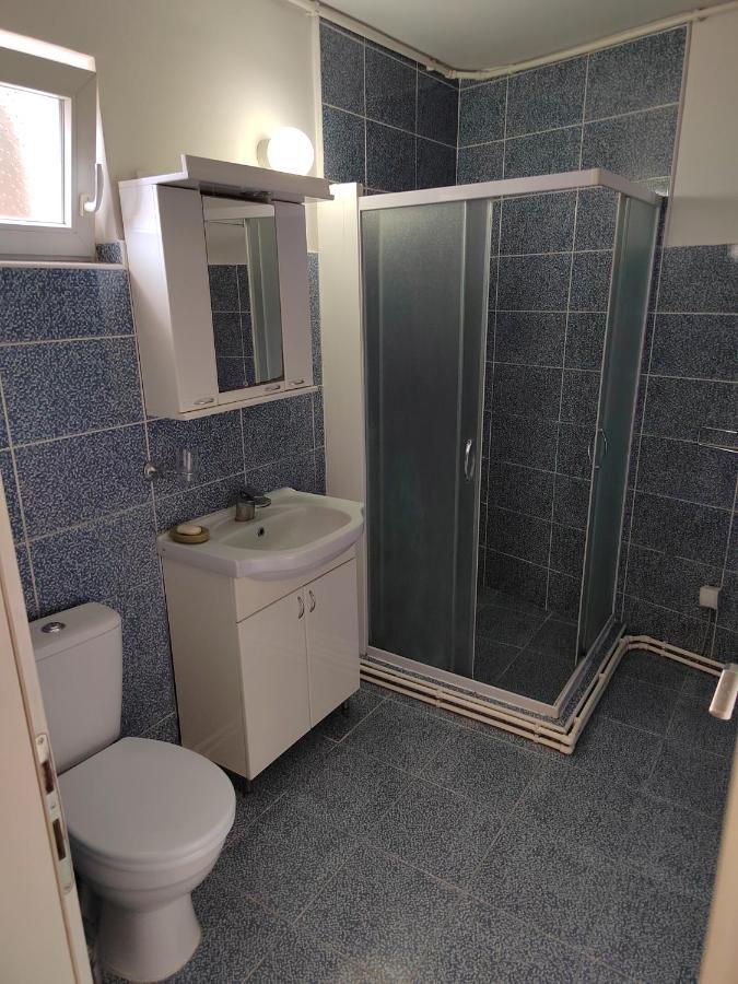 Downtown Apartment Nisz Zewnętrze zdjęcie